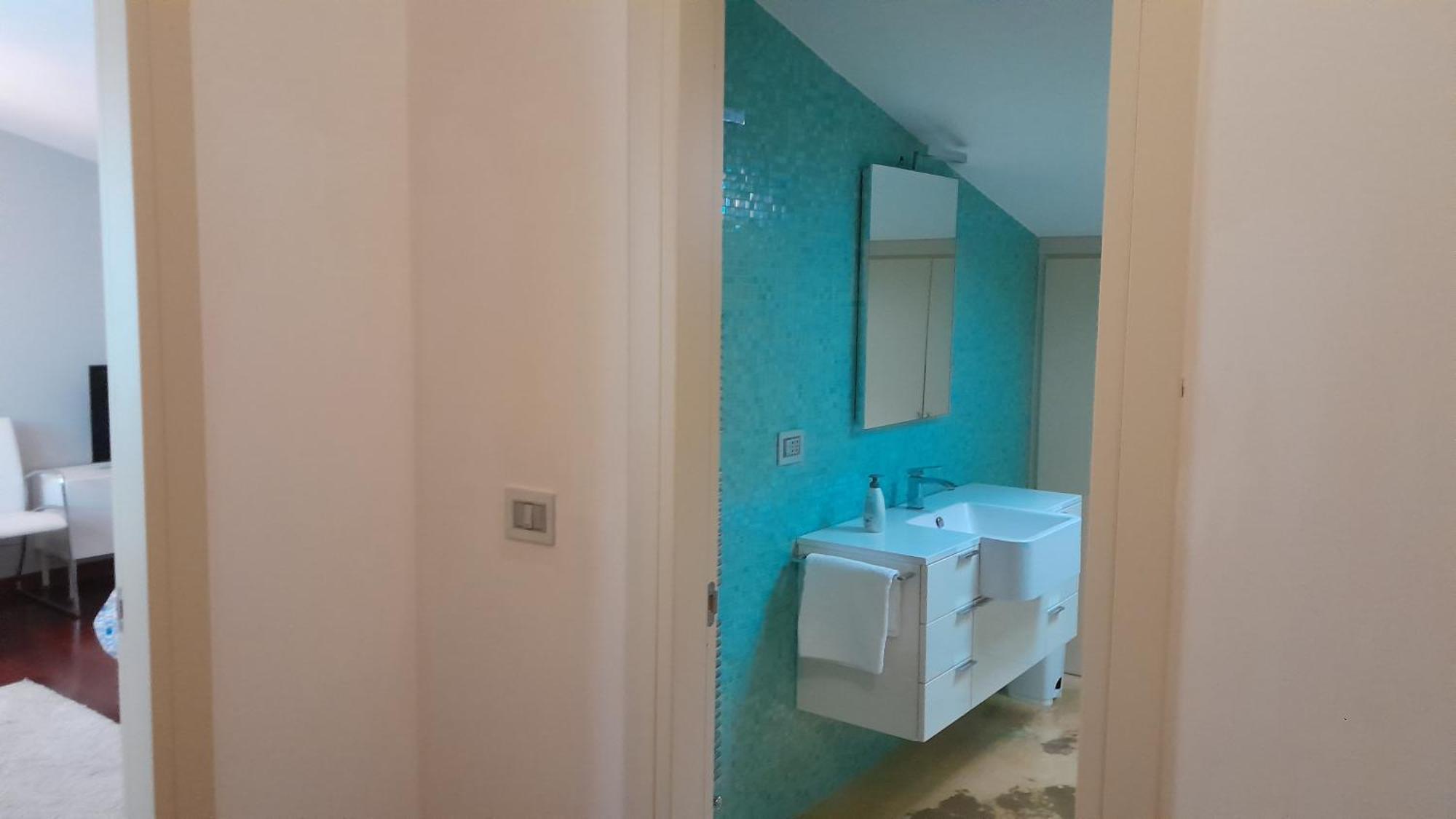 فندق Just Blue Montesilvano Marina المظهر الخارجي الصورة