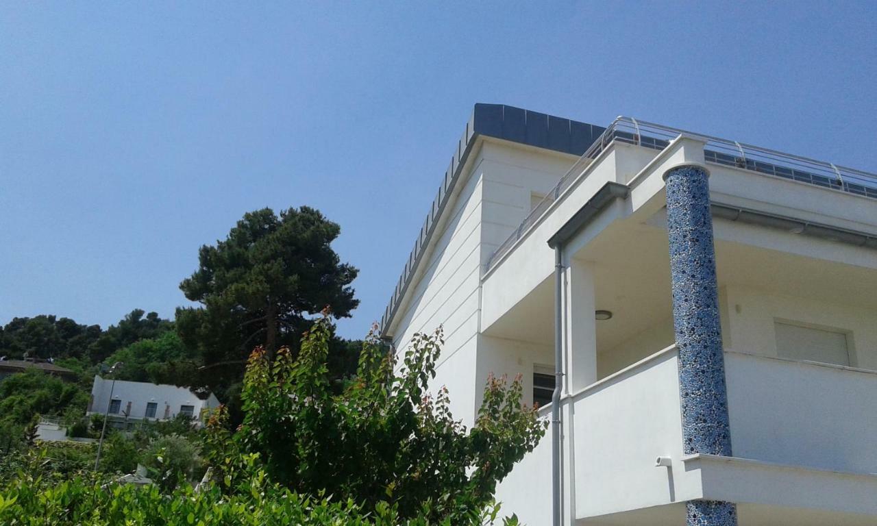 فندق Just Blue Montesilvano Marina المظهر الخارجي الصورة